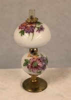 (image for) Vintage Porcelain Lamp