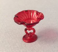 (image for) Glass Red Bowl