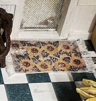 (image for) 1/48" Scale Sunflower Sue Sunflower Door Rug