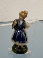 (image for) Dutch Figurine