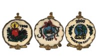 (image for) Set of Three Plates and Stands