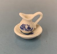 (image for) Smaller Bowl and Pitcher