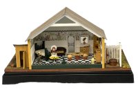 (image for) 1/48" Sunflower Sue Roombox