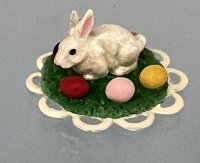 (image for) Bunny Centerpiece with Eggs