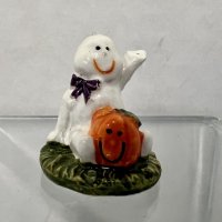 (image for) Tiny Figurine of Ghost and Jack o'Lantern