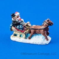 (image for) Winter Sleigh Ride Figurine