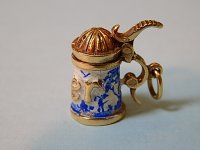 (image for) Gold Beer Stein