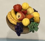 (image for) Wooden bowl of nice fruit