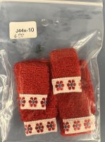 (image for) Red Bath Towel Set