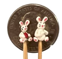 (image for) Very Tiny Rabbit