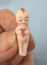 (image for) Kewpie with Hands on Heart 1-1/8" Tall