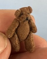 (image for) Tiny Jointed bear