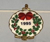 1995 Christmas Decorative Plate