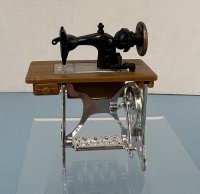 (image for) 1/24th Acme Miniature Sewing Machine Refrigerator Magnet Collectible