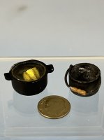 (image for) 2 Black Pots