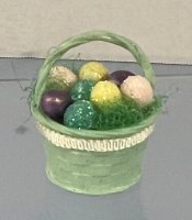 (image for) Simple Easter Basket with Eggs