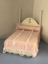 Pitty Pat Bed with Puddle Duck on headboard