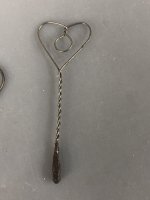 (image for) Heart Shaped Rug Beater