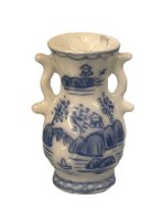 (image for) White Vase with Blue Scene
