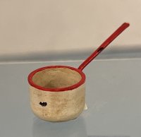 (image for) Small Beige Enamel Saucepan