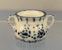 (image for) Doubled Handled Chamber Pot