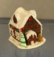 (image for) Gingerbread house with gingerbread man