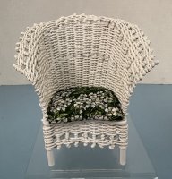 (image for) White Wicker Chair