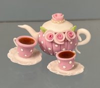 (image for) Pink Rose Tea Set with Tea in the Cups