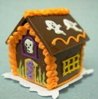 (image for) Halloween Gingerbread House