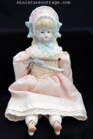 (image for) Doll in Pink Dress