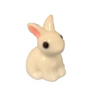 (image for) Simple White Bunny with High Shine