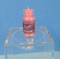 (image for) Lovely Kiku Yankee Candle