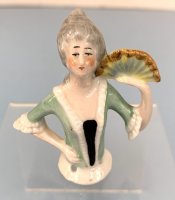 (image for) Half Doll with Fan