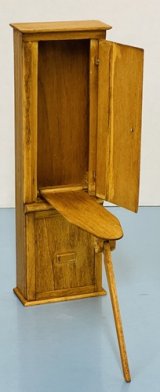(image for) Murphy Ironing board and cabinet