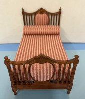 (image for) Walnut Finish Sweet Heart Bed