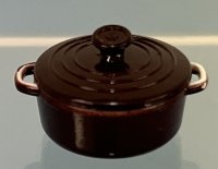 (image for) Covered Casserole in Brown