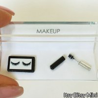 Cosmetic Lashes and Mascara
