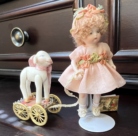 (image for) Lamb Pull Toy Large by Winifred Holloway - Click Image to Close